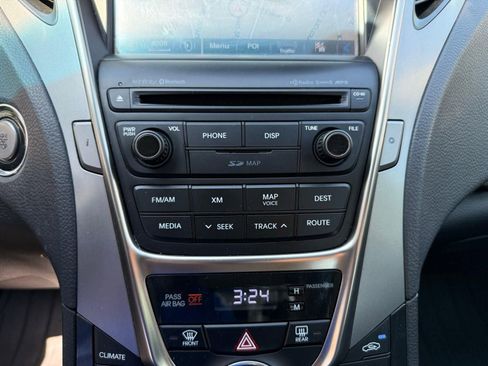 Used 2014 Hyundai Azera Limited w/ Option Group 02 FWD image 53