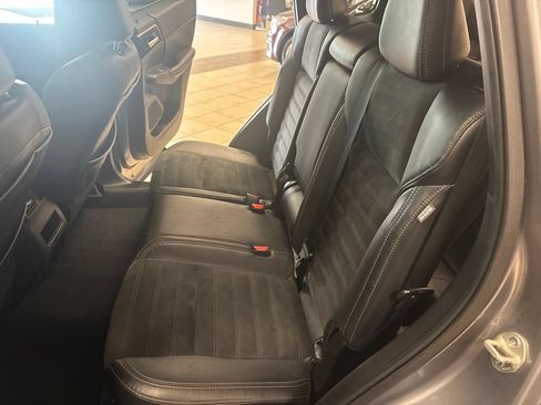 Used 2022 Mitsubishi Outlander SE AWD/4WD image 28
