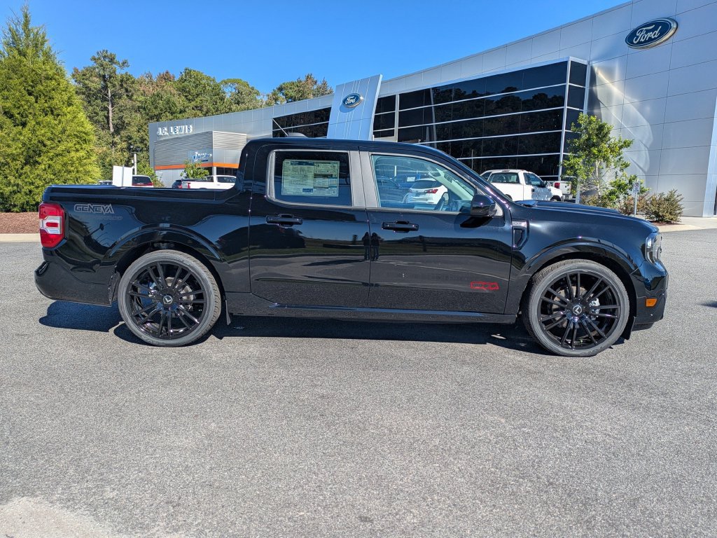 New 2026 Ford Maverick XLT w/ XLT Luxury Package FWD image 3