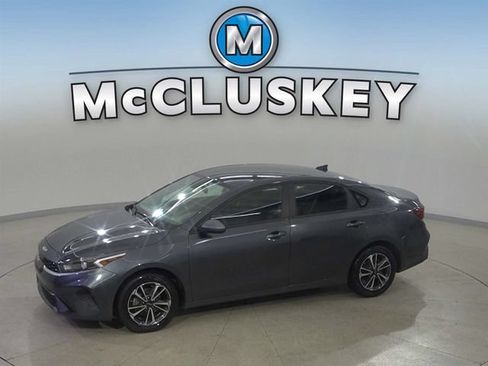 Used 2023 Kia Forte LXS FWD image 1