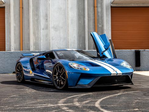 Used 2019 Ford GT image 41