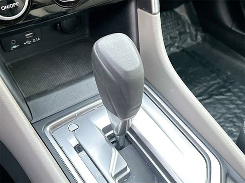 Used 2023 Subaru Forester Premium image 16