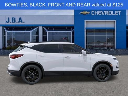 New 2026 Chevrolet Blazer LT w/ Sound & Technology Package AWD/4WD image 7