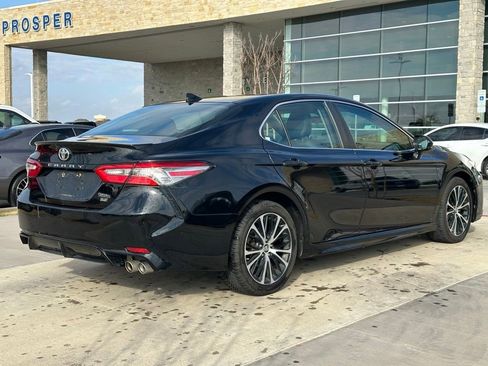 Used 2019 Toyota Camry L image 20