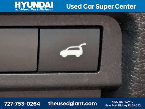 Used 2023 Mitsubishi Outlander SE AWD/4WD image 33