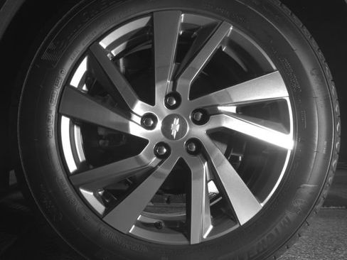 Used 2023 Chevrolet Equinox LT AWD/4WD image 12