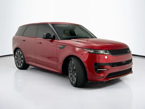 Used 2024 Land Rover Range Rover Sport Dynamic SE AWD/4WD image 3