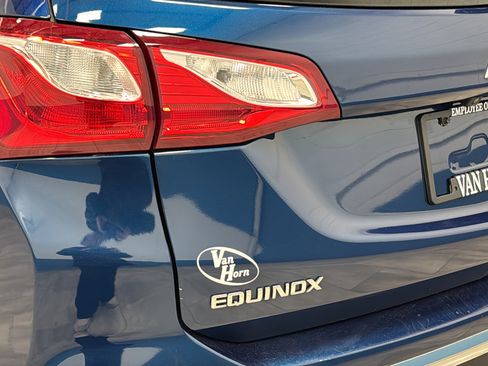 Used 2019 Chevrolet Equinox LT AWD/4WD image 36