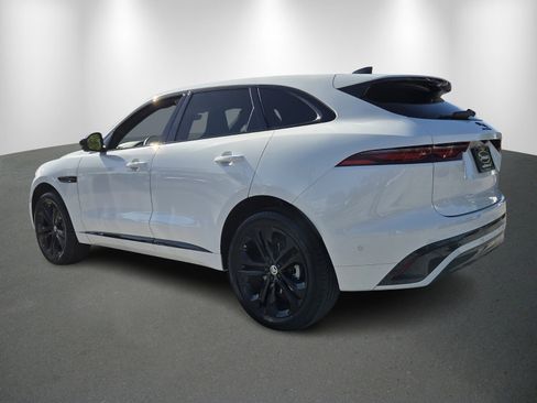 Used 2026 Jaguar F-PACE R-Dynamic S image 5