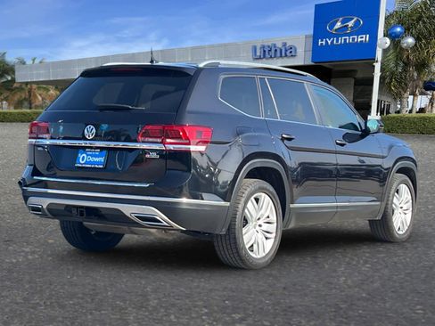 Used 2019 Volkswagen Atlas SEL image 2