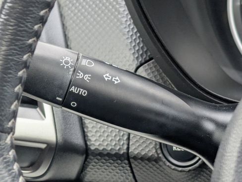 Used 2020 Subaru Forester Premium AWD/4WD image 23