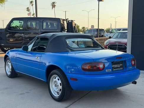 Used 1990 MAZDA MX-5 Miata RWD image 7