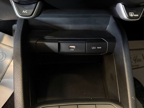 Used 2023 Kia Rio S image 16