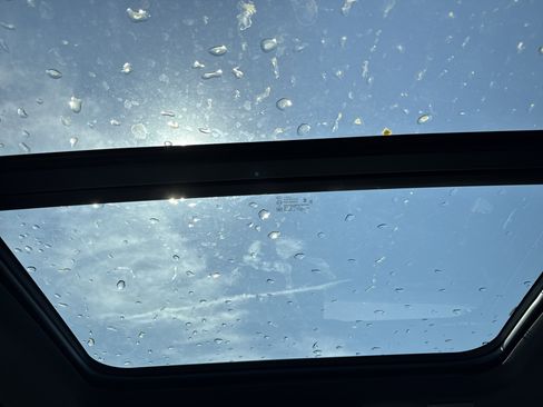 New 2026 GMC Yukon XL Denali w/ Denali Reserve Package image 27