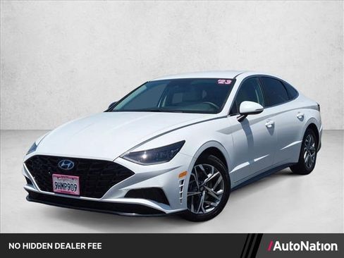 Used 2023 Hyundai Sonata SEL FWD image 1