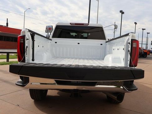 Used 2025 GMC Sierra 2500 SLT AWD/4WD image 20
