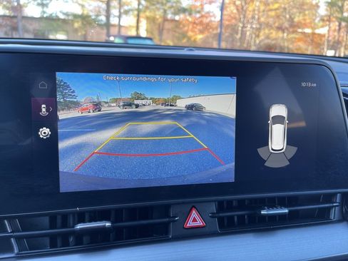 Certified 2024 Kia Sportage EX image 12