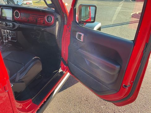 Used 2022 Jeep Gladiator Rubicon w/ LED Lighting Group image 26