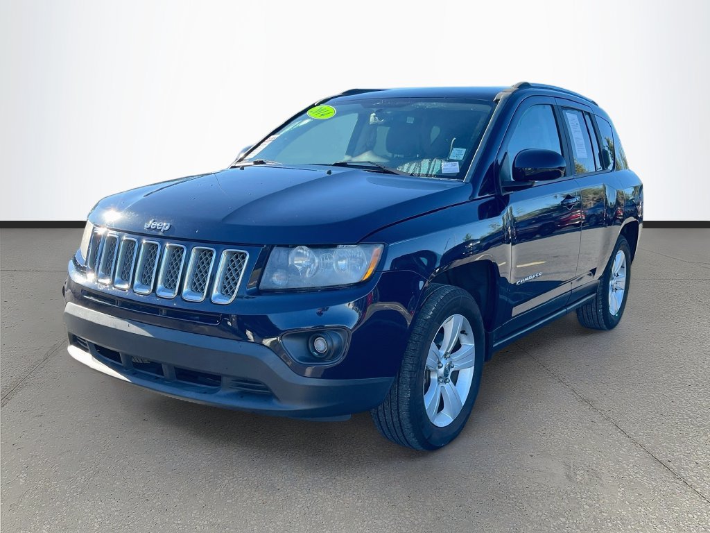 Used 2014 Jeep Compass Latitude FWD image 3