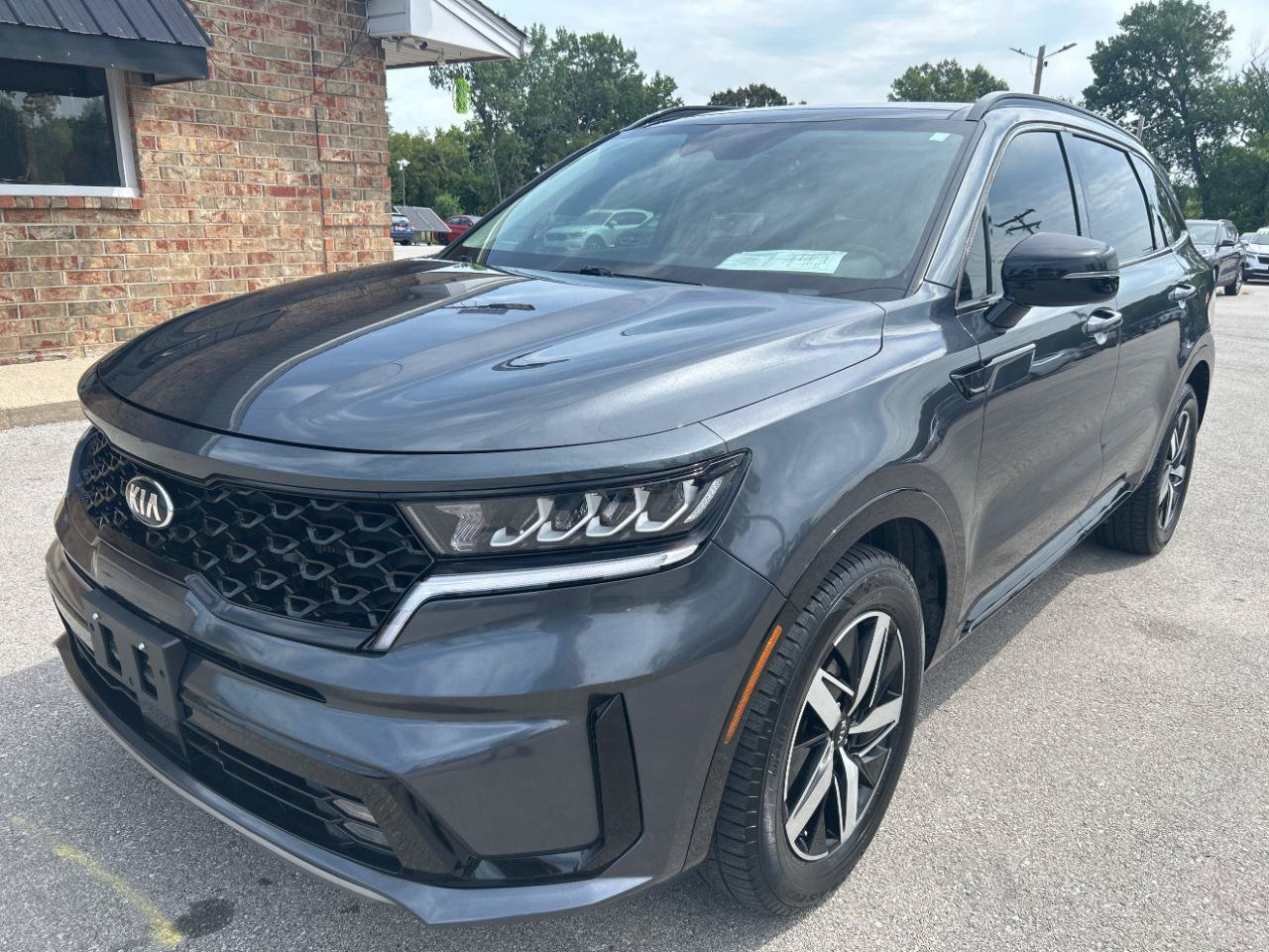 Used 2021 Kia Sorento EX w/ Panoramic Sunroof Package FWD image 1