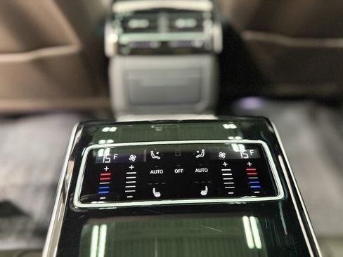 Used 2025 Audi A8 L 3.0T w/ Executive Package image 29