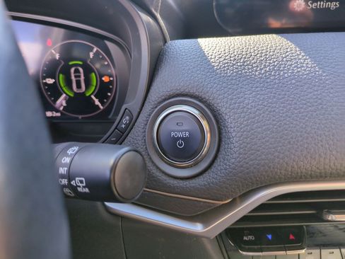 Certified 2024 MAZDA CX-90 Plug-In Hybrid w/ Preferred image 18