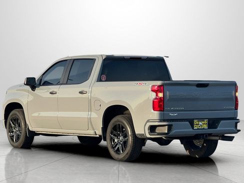 Used 2024 Chevrolet Silverado 1500 Custom image 6