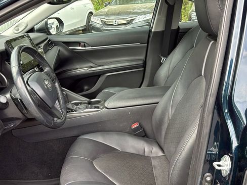 Used 2021 Toyota Camry XSE w/ Navigation Package image 19