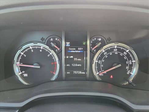 Used 2022 Toyota 4Runner TRD Off-Road Premium image 11