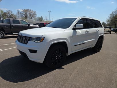 Used 2022 Jeep Grand Cherokee Laredo X