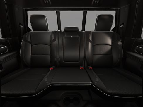 New 2026 RAM 2500 Laramie AWD/4WD image 3