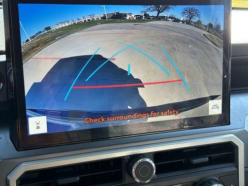 Used 2025 Toyota Tacoma TRD Sport RWD image 24