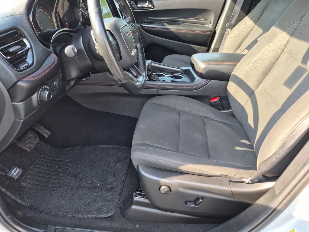 Used 2023 Dodge Durango GT RWD image 14