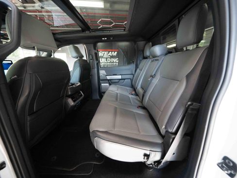 Used 2024 Ford F150 Lightning Lariat AWD/4WD image 22