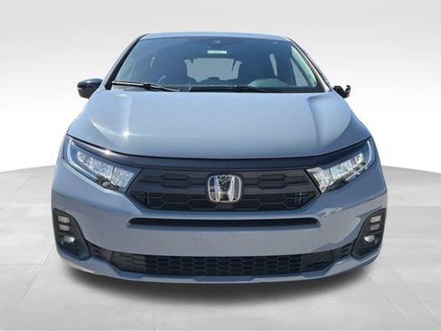 Used 2025 Honda Odyssey Sport-L image 2