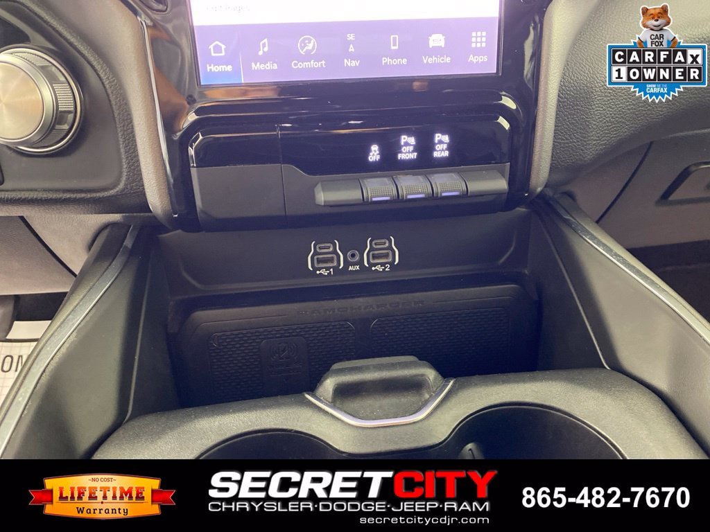 Used 2025 RAM 1500 Laramie AWD/4WD image 22