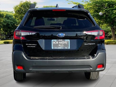 Certified 2025 Subaru Outback Premium image 5