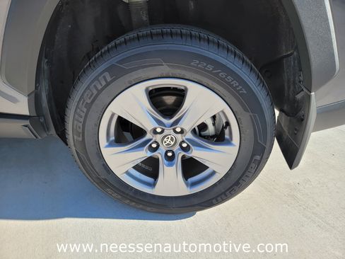 Used 2024 Toyota RAV4 XLE image 34