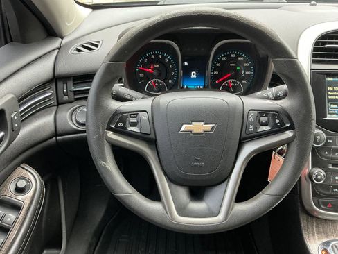 Used 2016 Chevrolet Malibu LT w/ Power Convenience Package FWD image 21