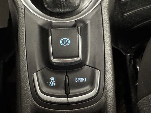 Used 2016 Chevrolet Spark LT image 10