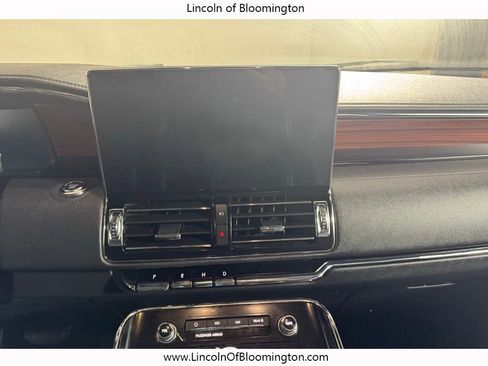 Certified 2022 Lincoln Navigator Reserve AWD/4WD image 29