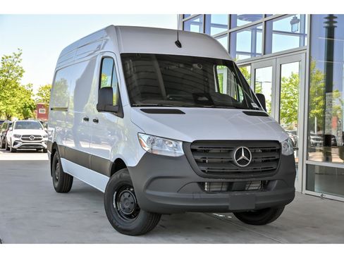 New 2026 Mercedes-Benz Sprinter 2500 image 1