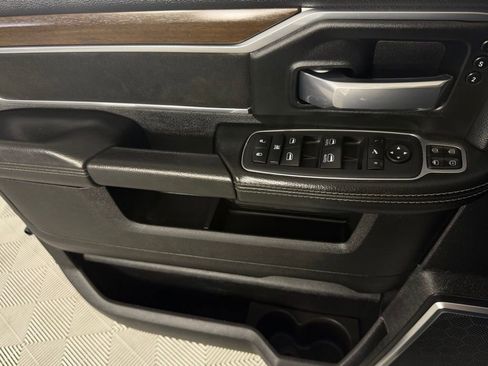 Used 2024 RAM 2500 Laramie w/ Safety Group AWD/4WD image 24