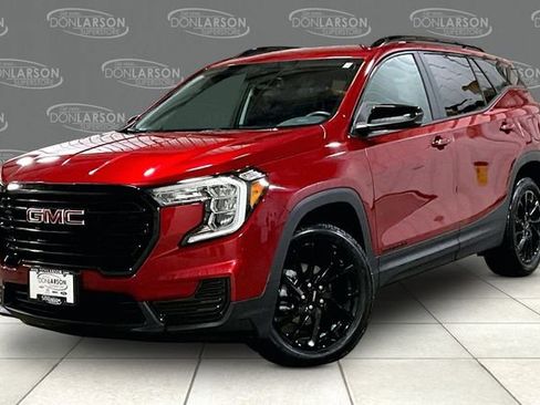 Used 2024 GMC Terrain SLE w/ Driver Convenience Package AWD/4WD image 3