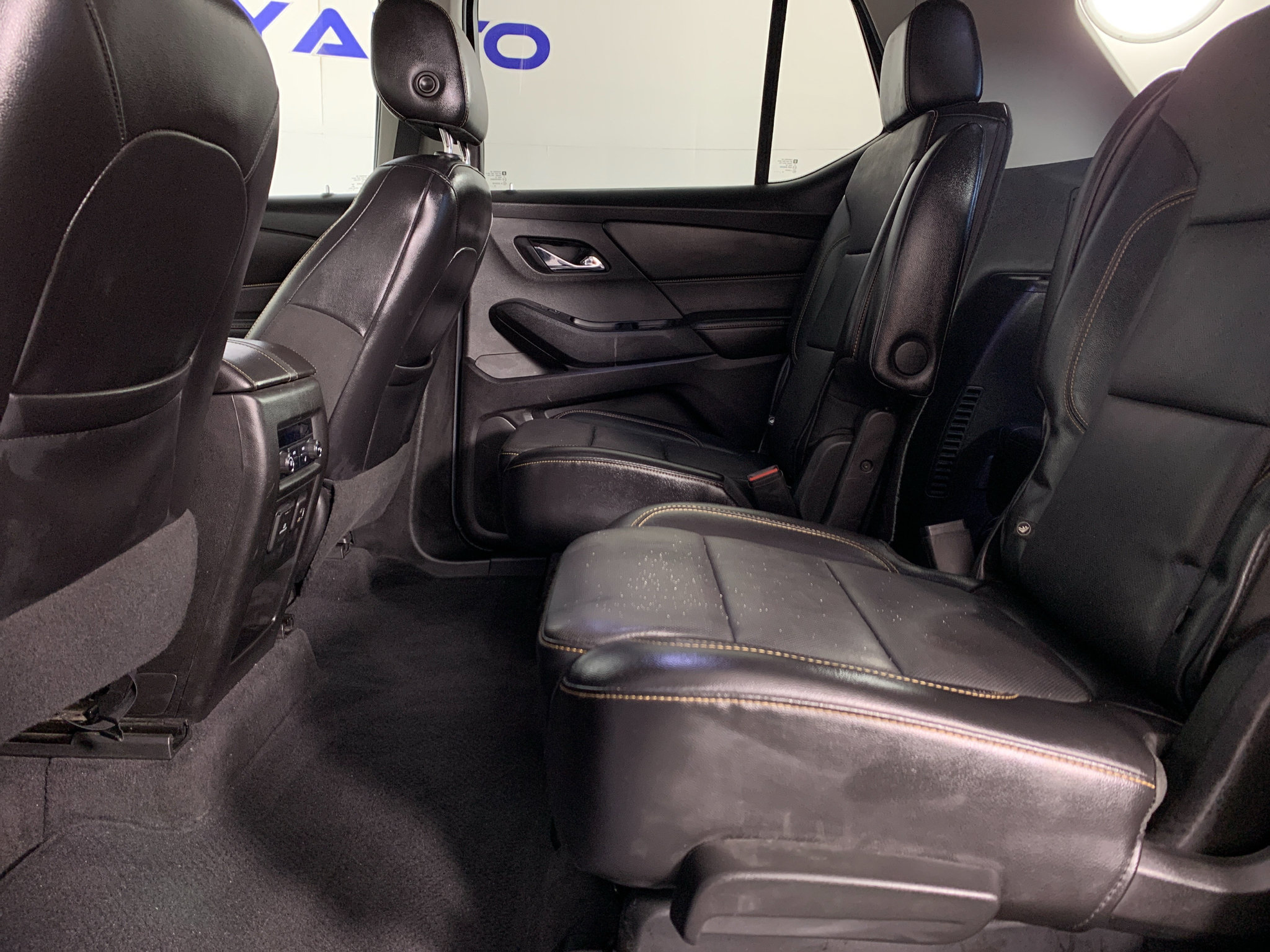 Used 2019 Chevrolet Traverse Premier AWD/4WD image 32