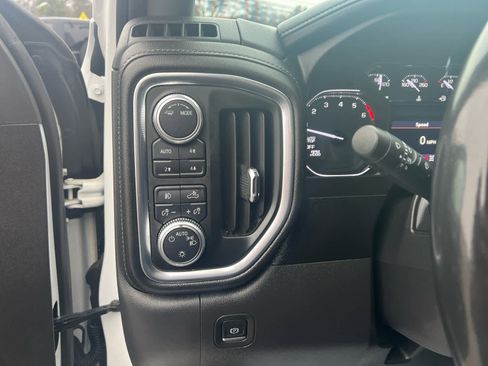 Used 2020 GMC Sierra 1500 Elevation w/ Elevation Value Package image 21