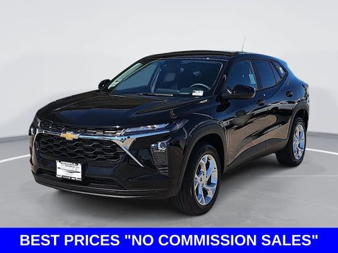 New 2026 Chevrolet Trax LS w/ LS Convenience Package FWD image 7