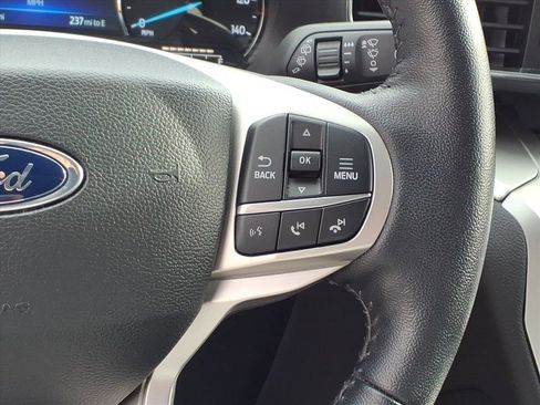 Used 2022 Ford Explorer XLT w/ Equipment Group 202A image 20