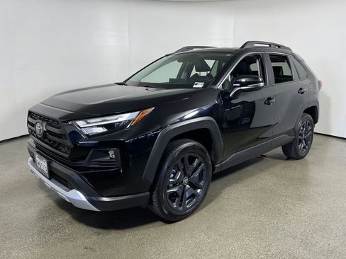 Certified 2024 Toyota RAV4 Adventure AWD/4WD image 7
