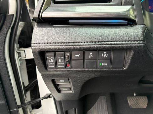 Used 2023 Honda Odyssey Elite image 28